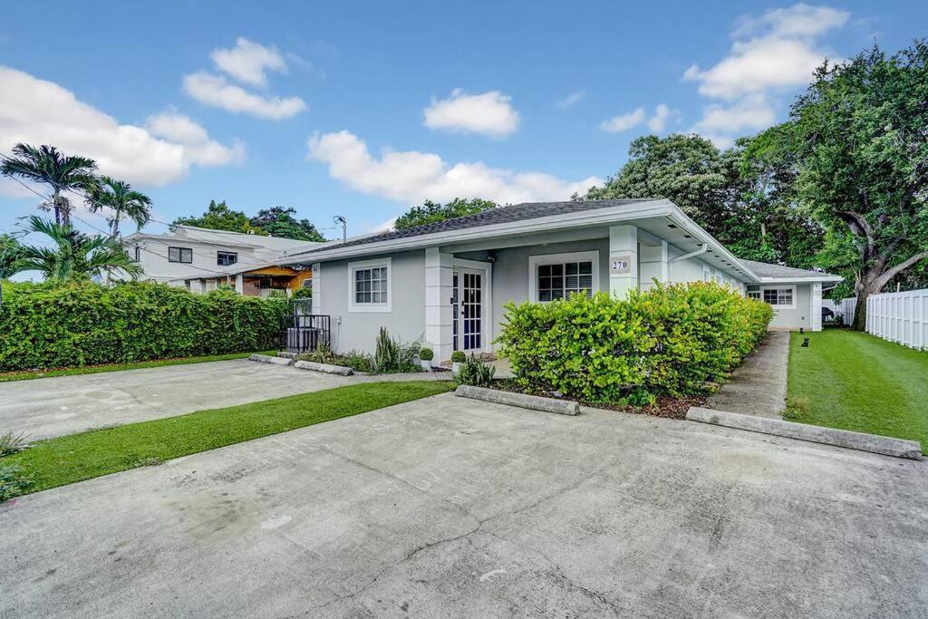 Modern House 2baths Design District In Mins * Miami